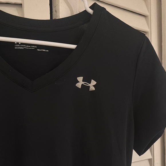 Under Armour Black Fitted Short Sleeve Tee - Picture 5 of 9